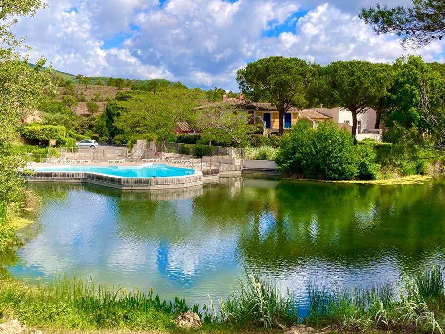 Les Restanques Bougainvillee 2051 Grimaud Esterno foto