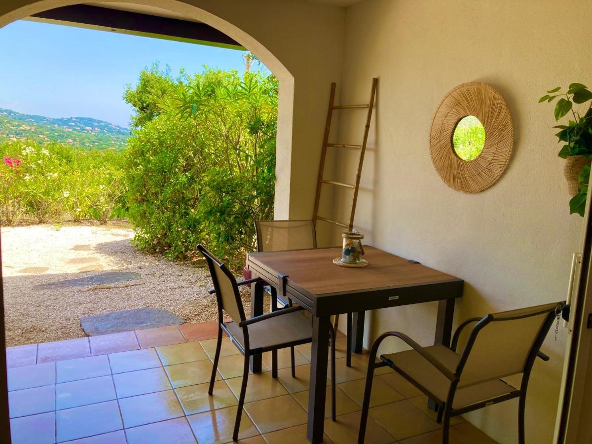 Les Restanques Bougainvillee 2051 Grimaud Esterno foto
